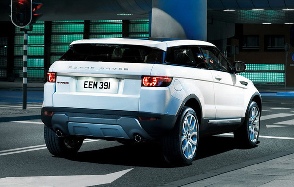 range_rover_evoque_rear_exterior