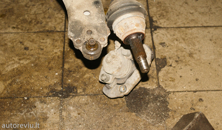 granatos_ir_guolio_keitimas__3_