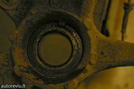 granatos_ir_guolio_keitimas__4_