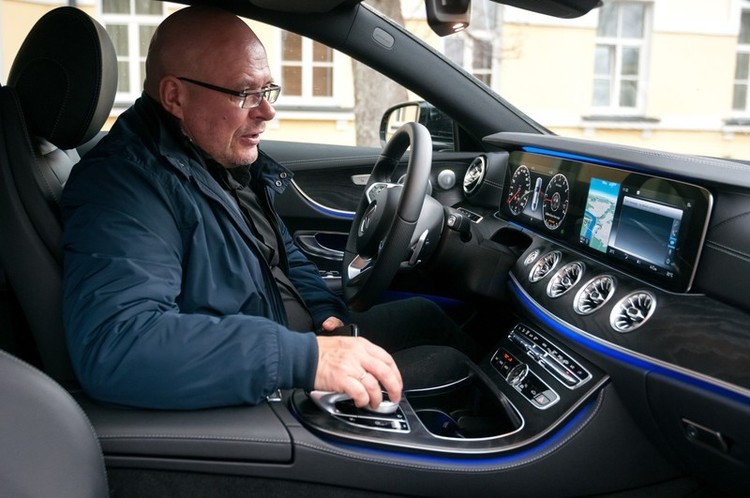 Arnoldas_Luko_ius_bando_E_klas_s_Mercedes-Benz