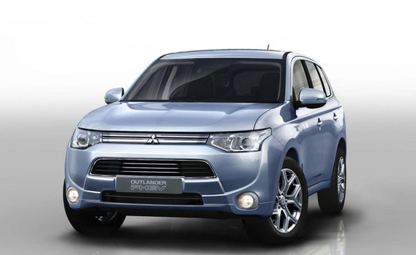 Mitsubishi-Outlander-PHEV