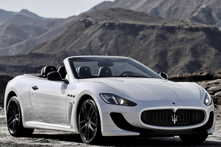 maserati-grancabrio-mc_1