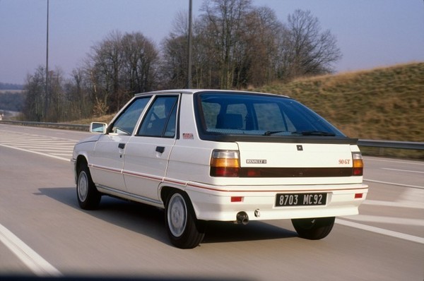 Renault_11_90_GT_1987_r