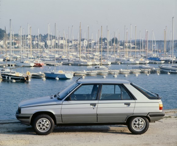 Renault_11_ELECTRONIC_1983_r