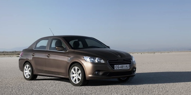 Peugeot_301