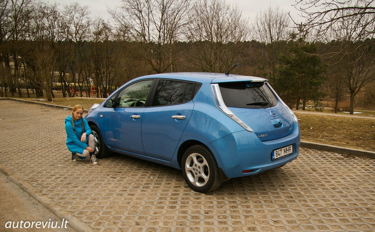 nissan_leaf__2_