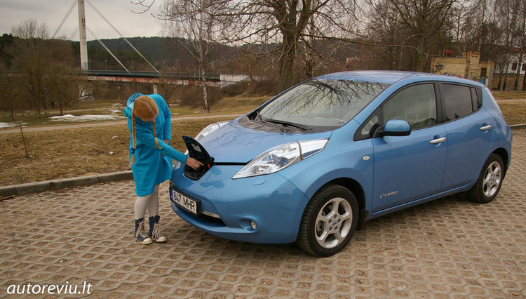 nissan_leaf__3_