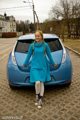 nissan_leaf__8_