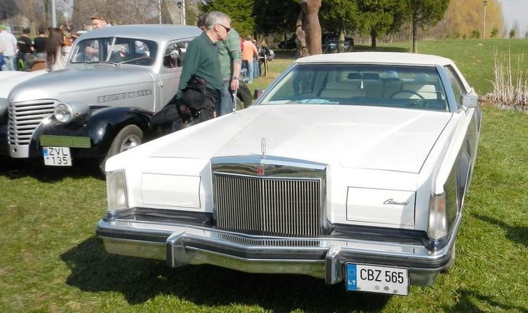 62679_4193924945254_335145589_n