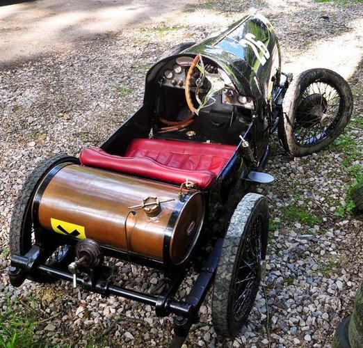 sudauzytas_senovinis_bugatti__1_