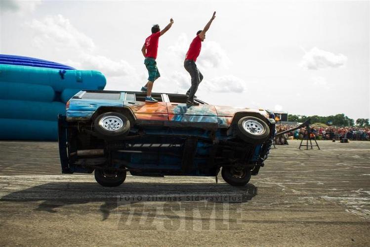 auto_show_millenium__42_