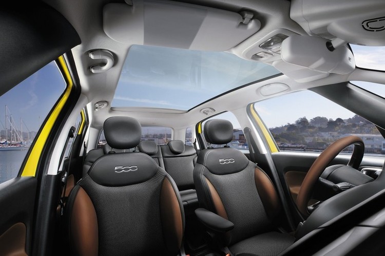 F_500L_Trekking_interjeras