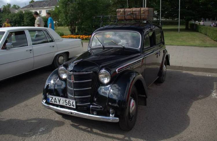 Bir___senovin_s_technikos_klubas_Ekipa_as__12_