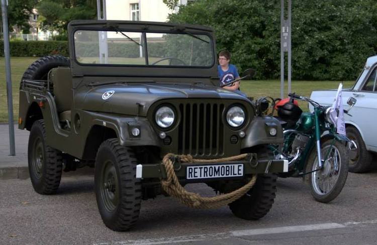 Bir___senovin_s_technikos_klubas_Ekipa_as__22_