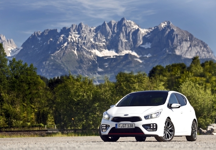 kia_gt_5_door_static_012