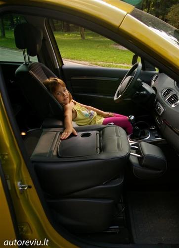 renault_scenic_xmod__8___Large_