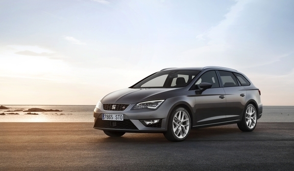 001-SEAT-LEON-ST-FR