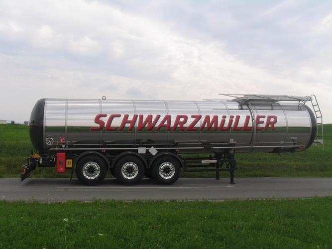 Schwarzm__ller_cisterna__3_