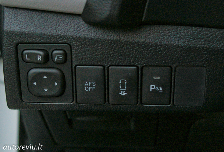 toyota_auris_TS_hybrid__3_