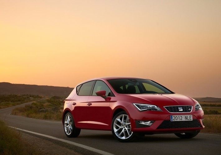 Seat-Leon_2013