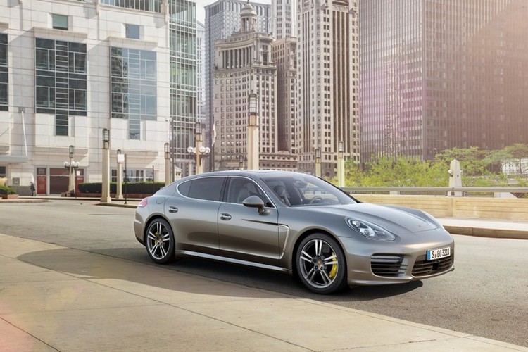 Porsche_Panamera_Turbo_S_Executive