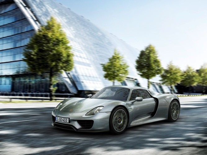Porsche_Spyder_918_II