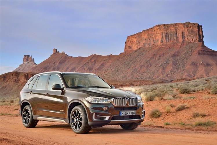 BMW_X5__Large_