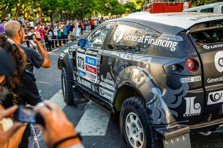 General_Financing_-_Autopaslauga_ekipa_as_isvaziuoajnt_i_1_greicio_ruoza_nuotr