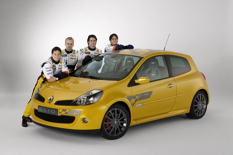 Renault_79049_global_en