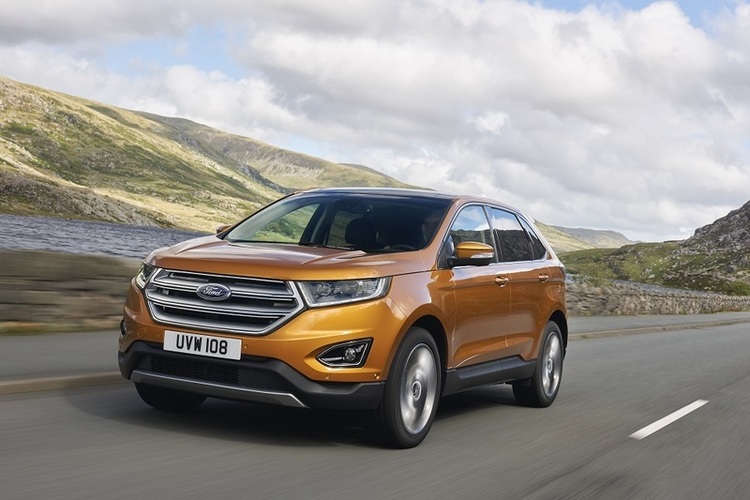 FordAWD2015_Edge_05