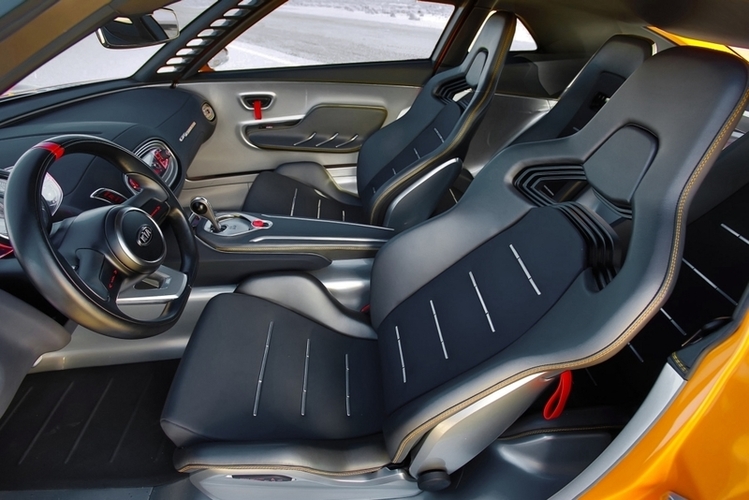 Kia_GT4_Stinger