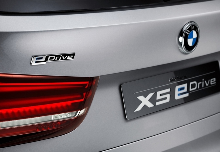 BMW_Concept_X5_eDrive_exterior__10_