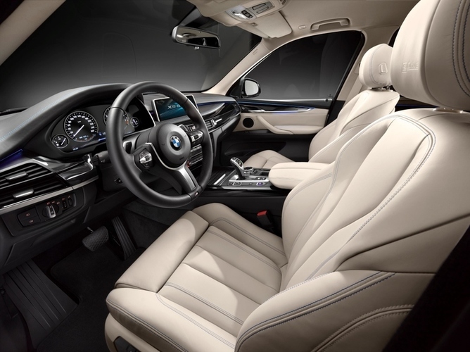 BMW_Concept_X5_eDrive_interior__2_