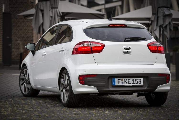 kia_rio2