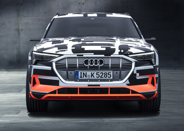 Audi_etron_11