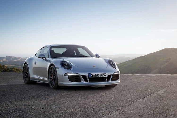 Porsche_911_Carrera_GTS__8_