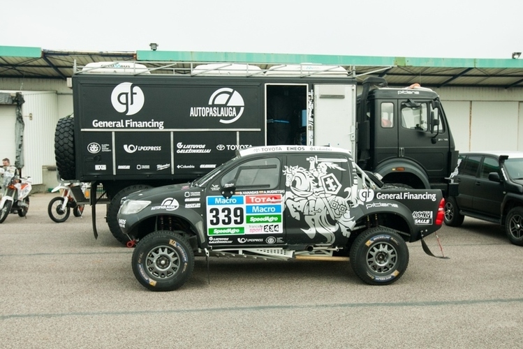 Dakar_2015_General_Financing_-_Autopaslauga_by_Pitlane_komanda_Le_Havre_uoste_nuotr