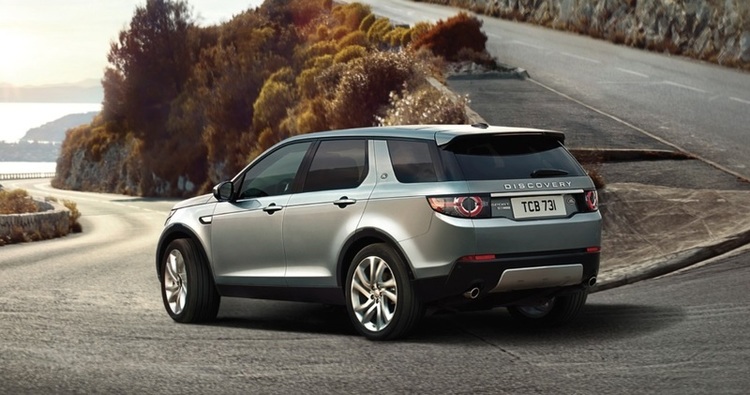 2015_Land_Rover_-_Discovery_Sport_1
