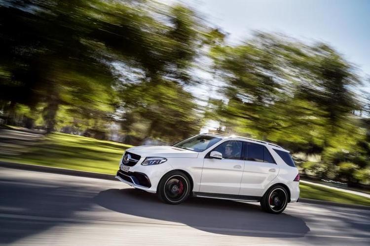Mercedes-AMG_GLE_63_S__4_