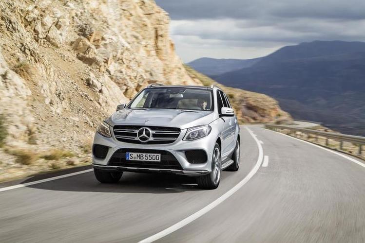 Mercedes-Benz_GLE_500_e