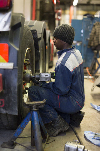 JOTO_SPOON_270215_volvo_truckservice_0325