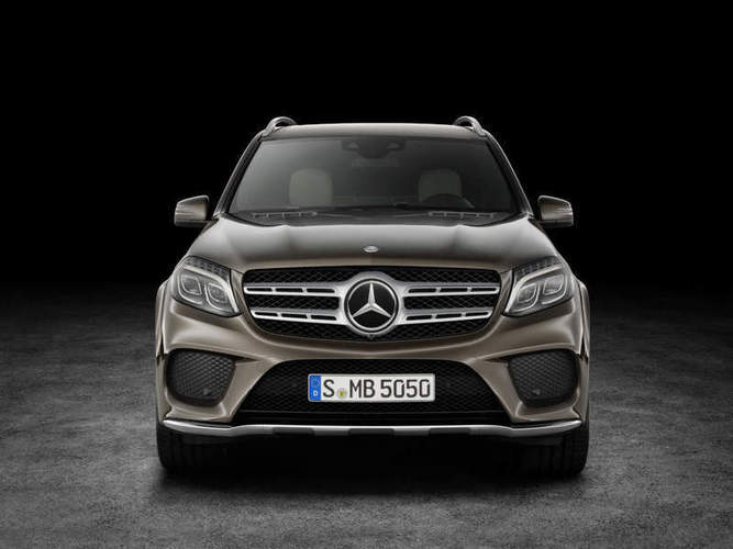 Mercedes-Benz_GLS_500_4MATIC__3_