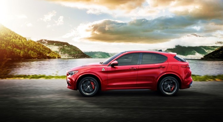 161116_Alfa_Romeo_Stelvio_Quadrifoglio_05