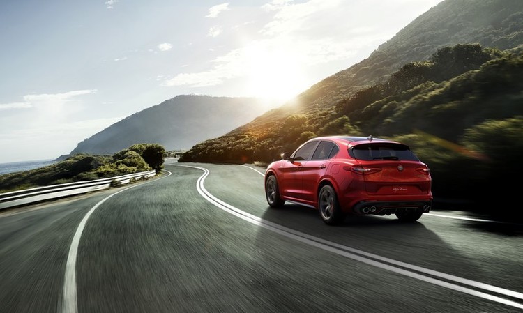 161116_Alfa_Romeo_Stelvio_Quadrifoglio_06