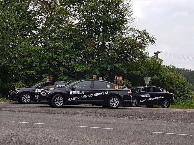 16_kariu_vw_passat_komandos_nuotrauka__8_