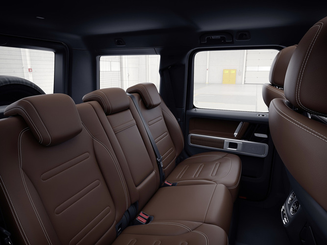 20171214181216_mercedes-benz_g_klase_17c1002_20
