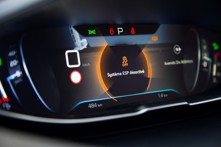 Peugeot_automobilio_prietais__skydelis_-_Copy_-_Copy