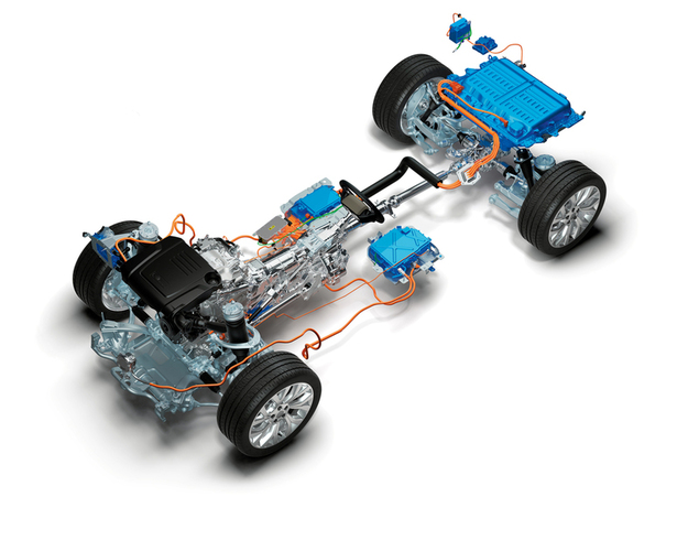 rr18myphevlwbpowertrain10101701resize1024x806