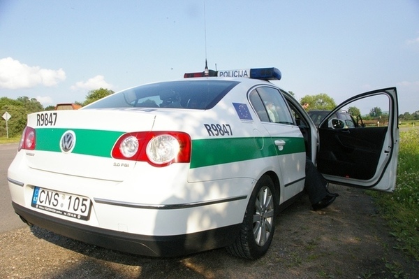 keliu_policija