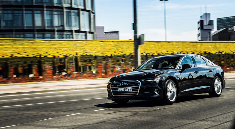 Audi_A6_6